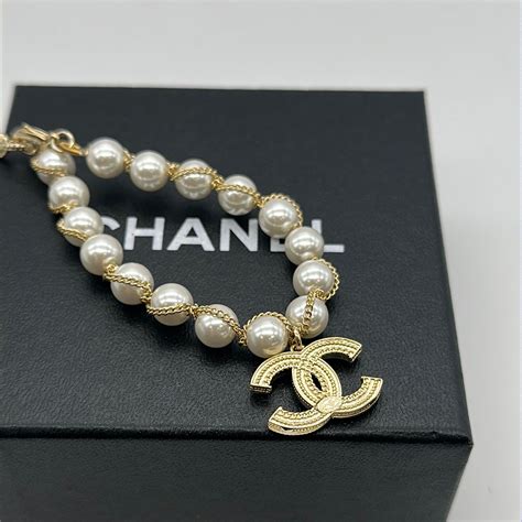 Chanel pearl bracelet price